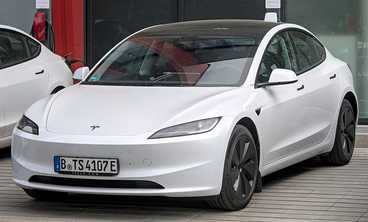 Tesla Model 3 (2023) in Neu-Ulm