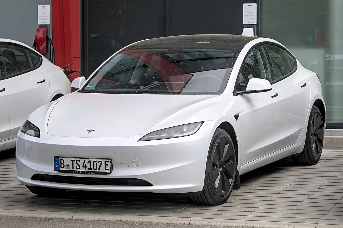 Tesla Model 3 (2023) in Neu-Ulm